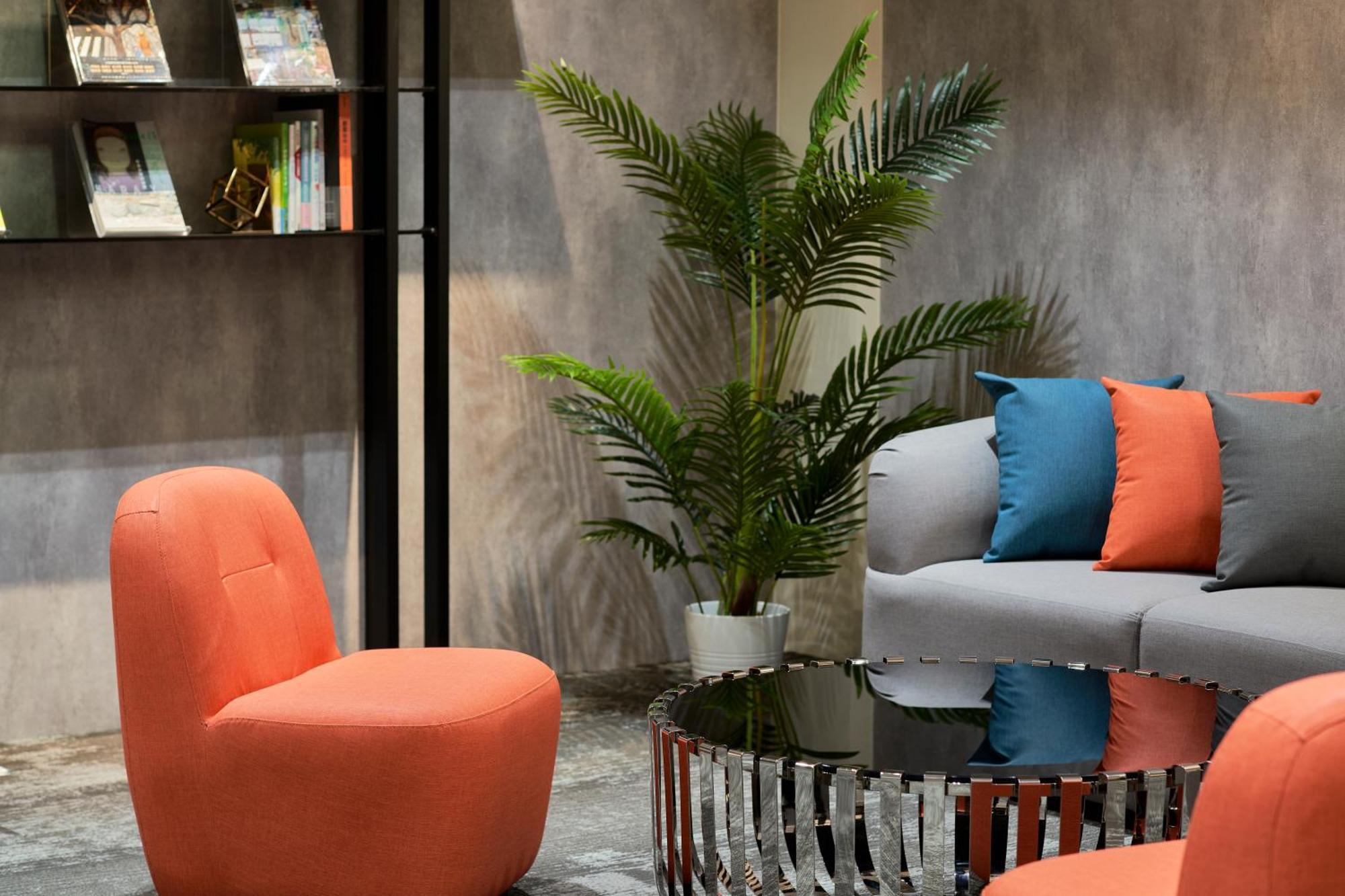 Cp Hotel Таоуан Екстериор снимка